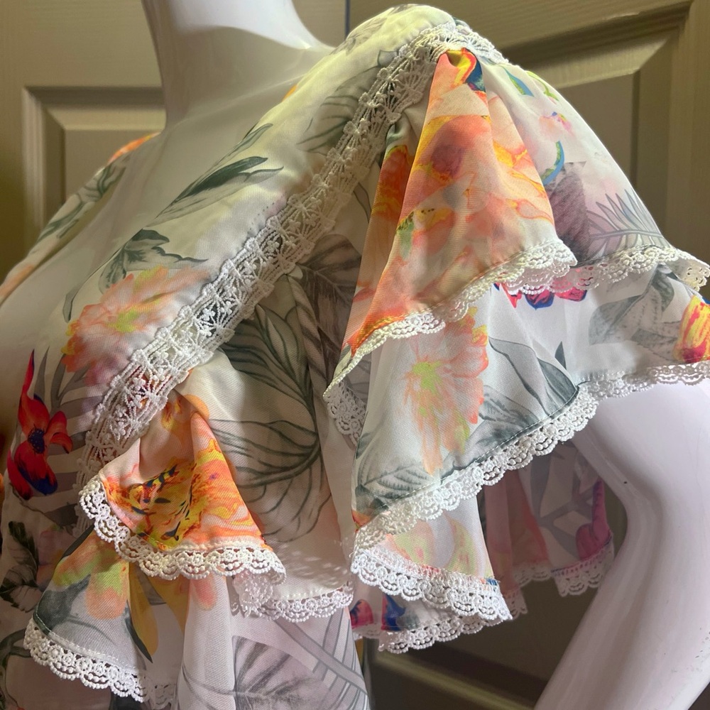 Floral Ruffle Romper - Picture 2 of 3